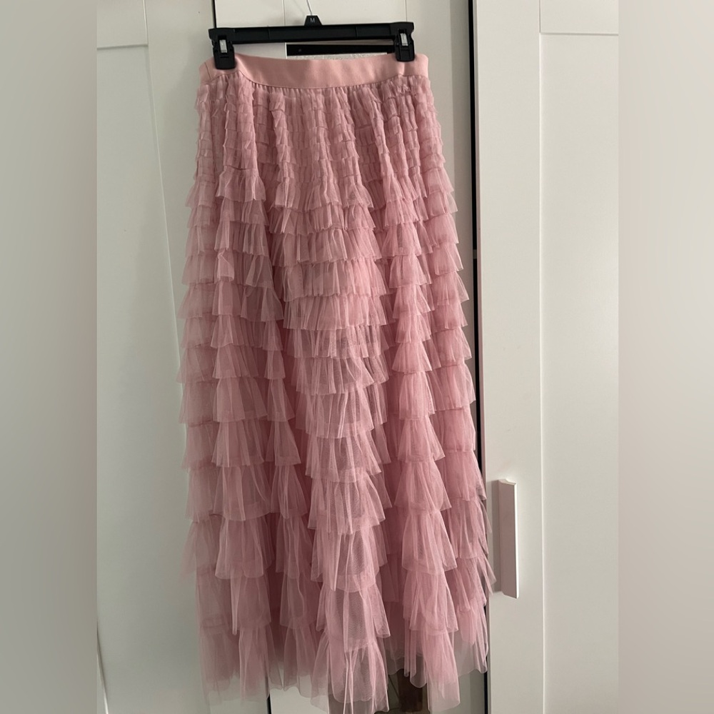 Elegant Pink Ruffled Tulle Skirt Sz. M